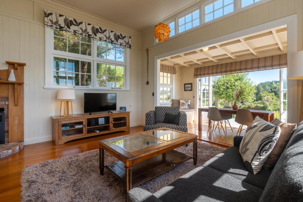 Kina Beach Cottages Tasman Экстерьер фото