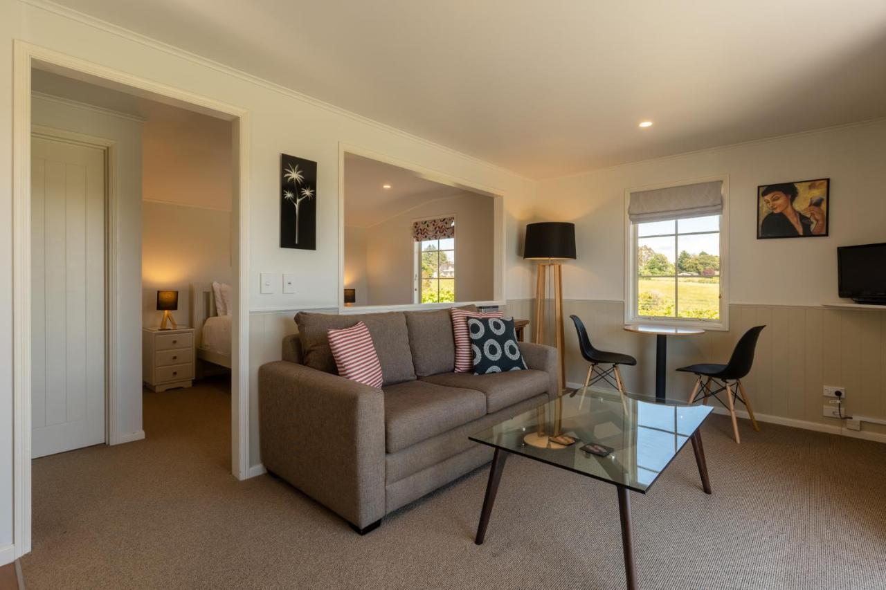 Kina Beach Cottages Tasman Экстерьер фото