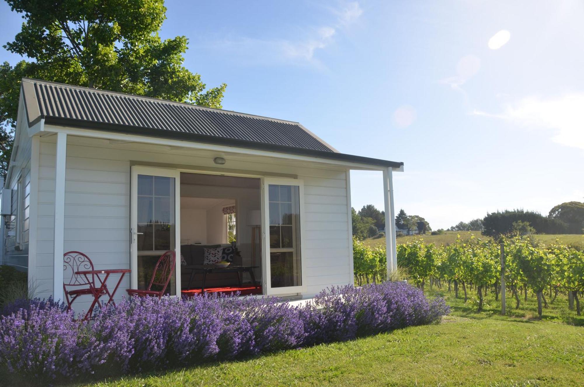 Kina Beach Cottages Tasman Экстерьер фото